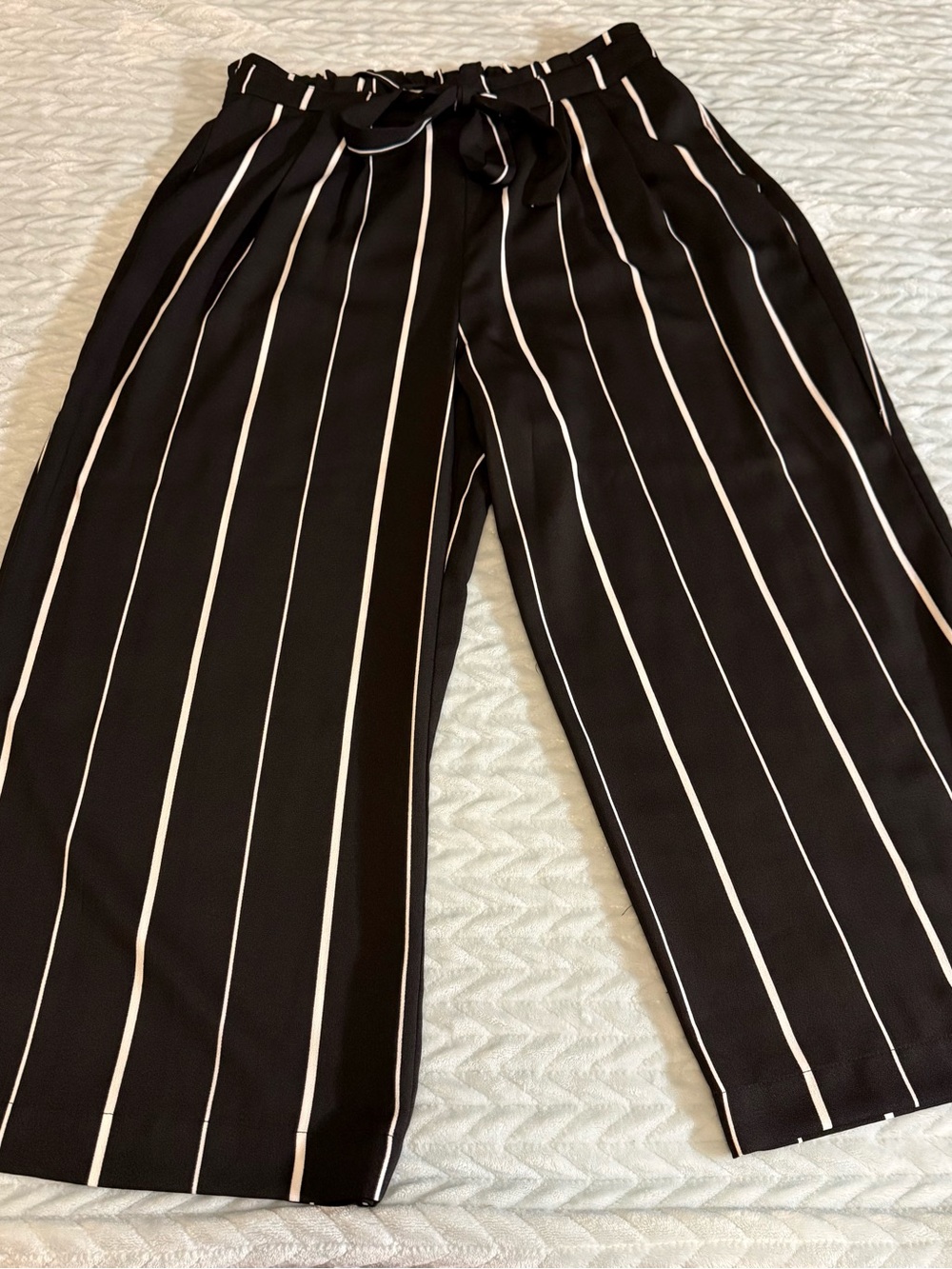DR2 Black Wide-Leg Striped Paperbag Waist Pants